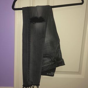 American Eagle light grey distressed jeans